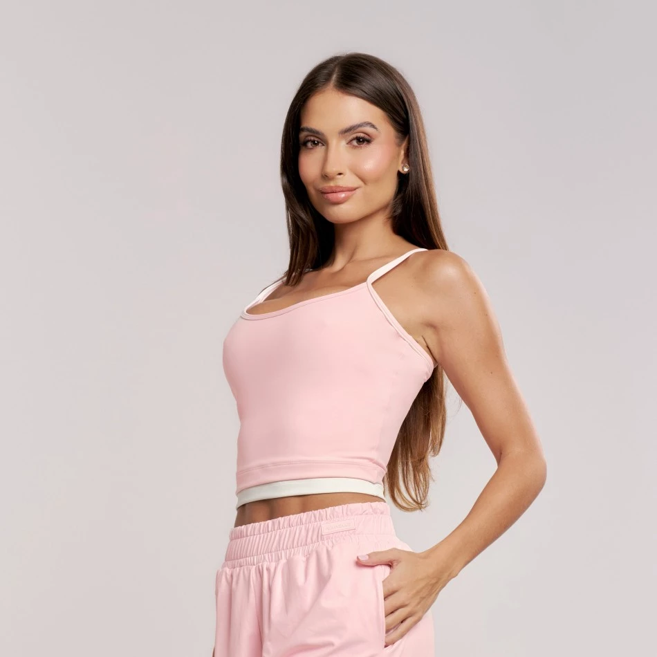 Moda fitness — tops da Musa Carioca